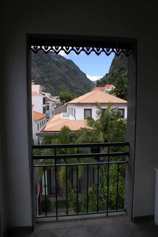 Loft Pacos Da Vila Ribeira Brava Luaran gambar