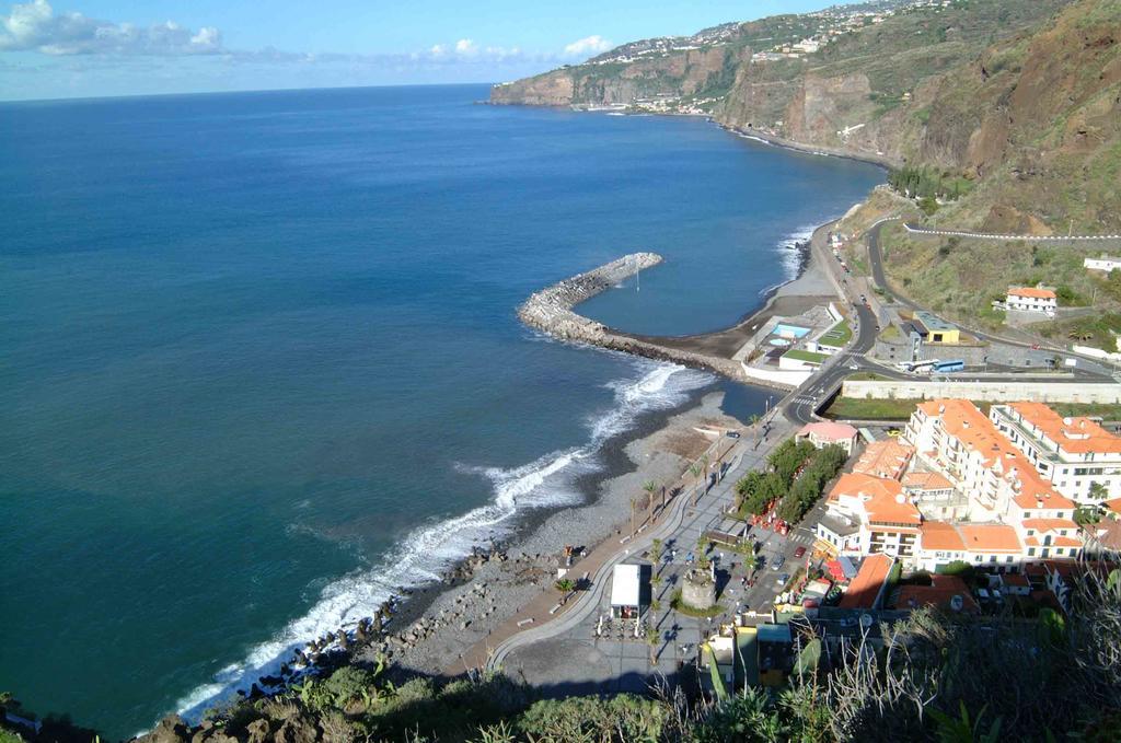 Loft Pacos Da Vila Ribeira Brava Luaran gambar